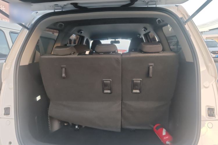 Used Baojun 730 2019 1.5L Manual Fashion Model 7-seater China VI