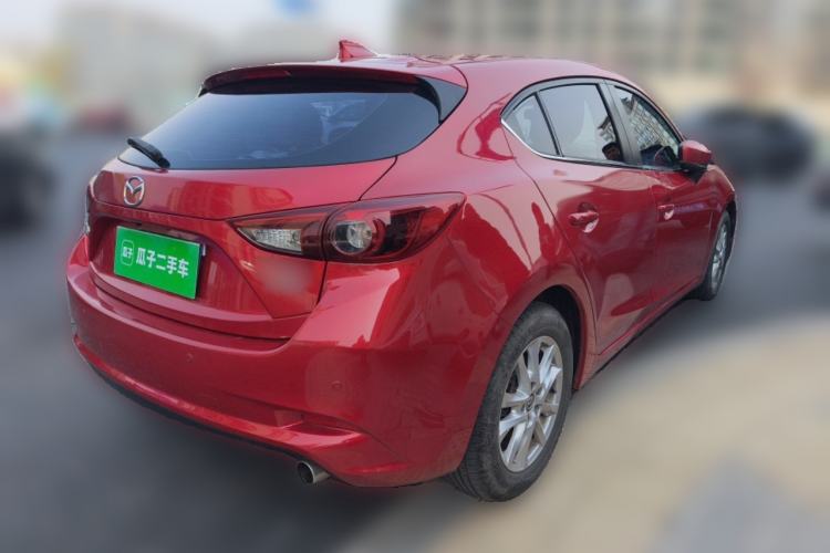 Used Mazda 3 Axela 2017 Hatchback 1.5L Automatic Luxury Model Emission Standard China V