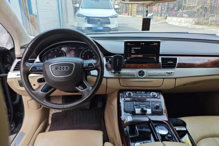 Used Audi A8 2013 A8L 45 TFSI quattro Luxury Model Steering Wheel