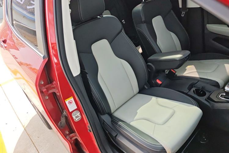 Used Haval H2s 2017 Red-Label 1.5T Dual-Clutch Luxury Model
