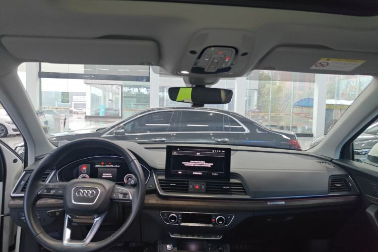 Used Audi Q5L 2022 40T Luxury Elegant Model
