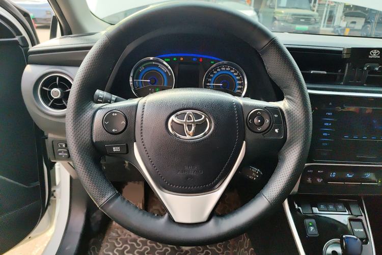 Used Toyota Corolla 2018 Dual-Engine 1.8L E-CVT Smart Edition