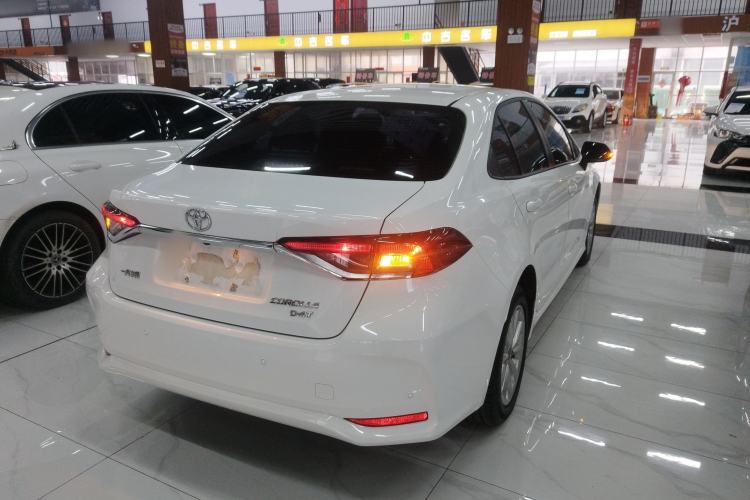 Used Toyota Corolla 2021 1.2T S-CVT Luxury Edition
