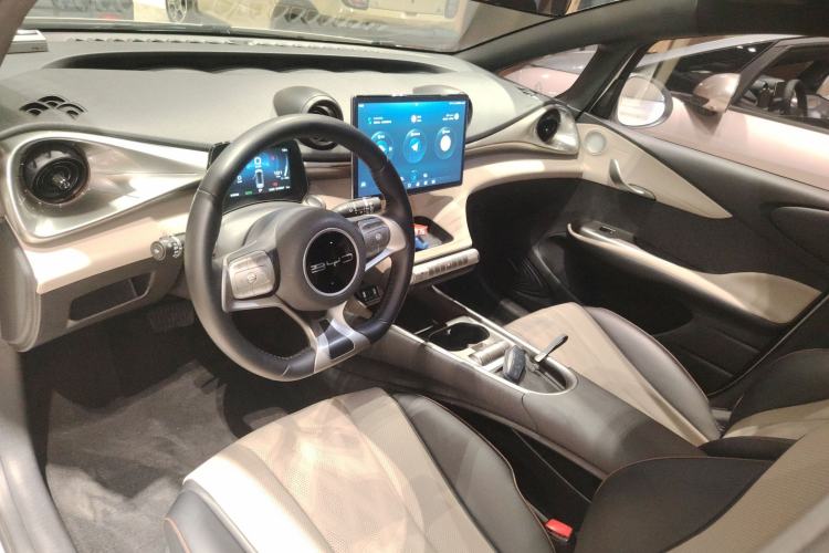 Used BYD Dolphin 2023 420 km Fashion Edition