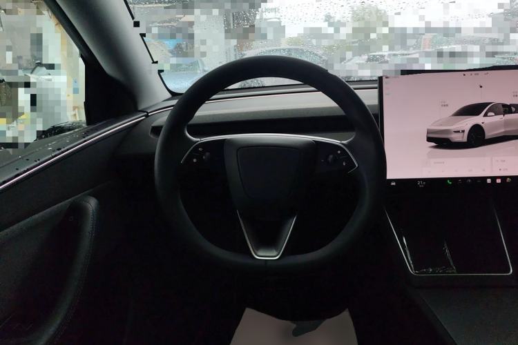 Used Tesla Model Y 2025 Rear-Wheel-Drive Version