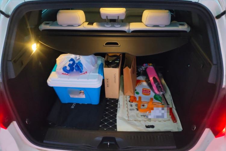 Used Mercedes-Benz B-Class 2015 B 200 Fashion Model Trunk