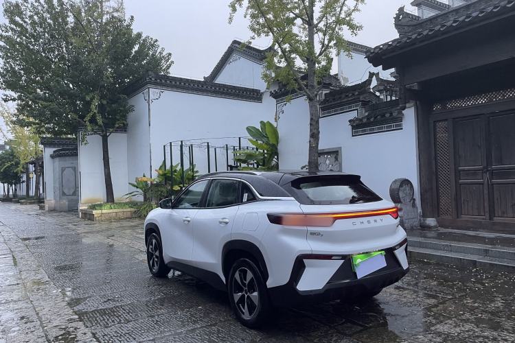 Used Chery New Energy eQ7 2025 512 km Free-Range Version