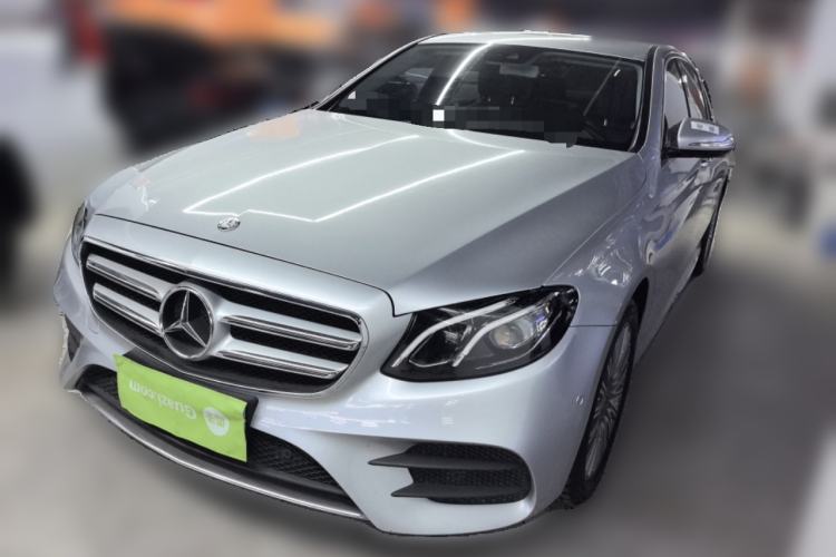 Used Mercedes-Benz E-Class 2016 E 300 L Sporty and Stylish Model