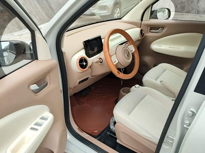 Used Wuling Hongguang MINIEV 2025 Four-Door Version Advanced Edition — 15