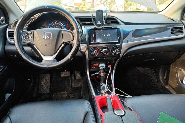 Used Honda Crider 2013 1.8L automatic luxury edition