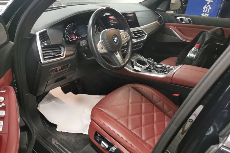 Used BMW X5 2022 Restyled xDrive 40Li Luxury Edition M Sport Package
