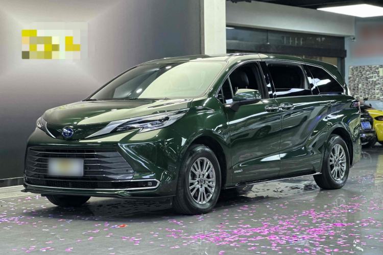 Used Toyota Sienna 2021 2.5L Hybrid Premium Edition