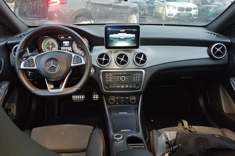 Used Mercedes-Benz CLA 2015 CLA 220 4MATIC
