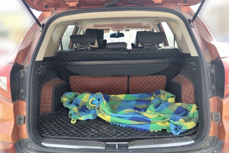 Used BYD Song 2016 GaiShi Edition 1.5TID Automatic Elite Model Trunk