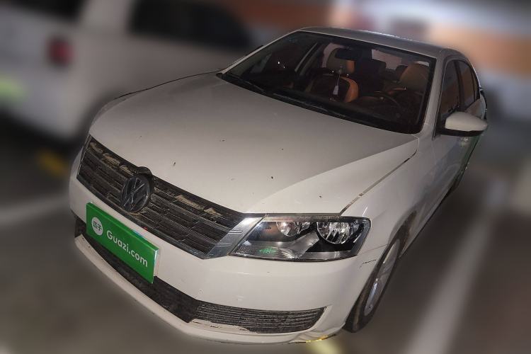 Used Volkswagen Lavida 2013 1.6L Manual Fashion Edition