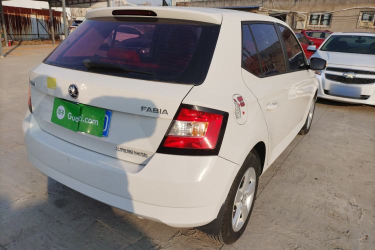 Used Skoda Fabia 2017 1.4L Automatic Car Enjoy Edition