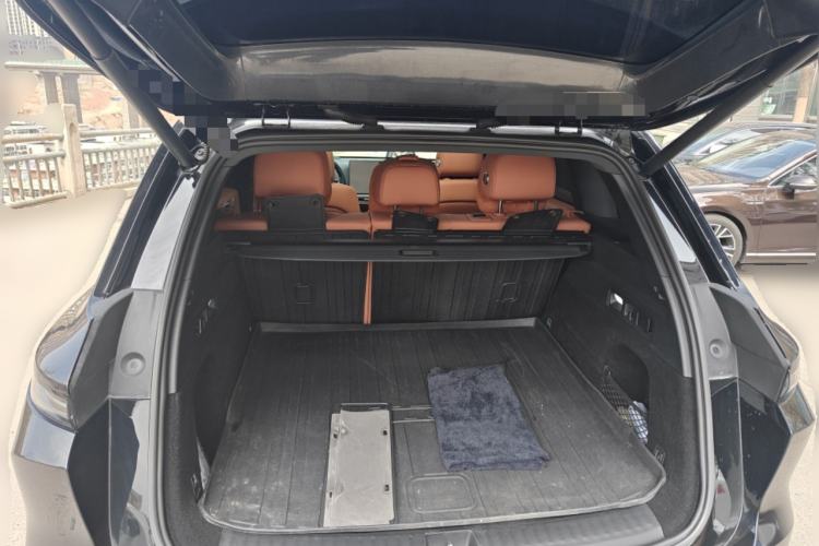 Used Li Auto L6 2024 Pro Model Trunk