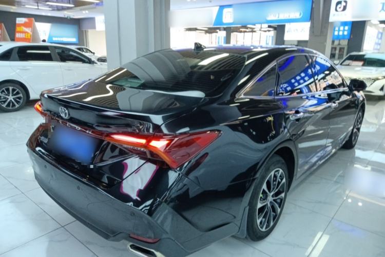 Used Toyota Avalon 2023 2.0L Luxury Edition Rear Right 45 Deg