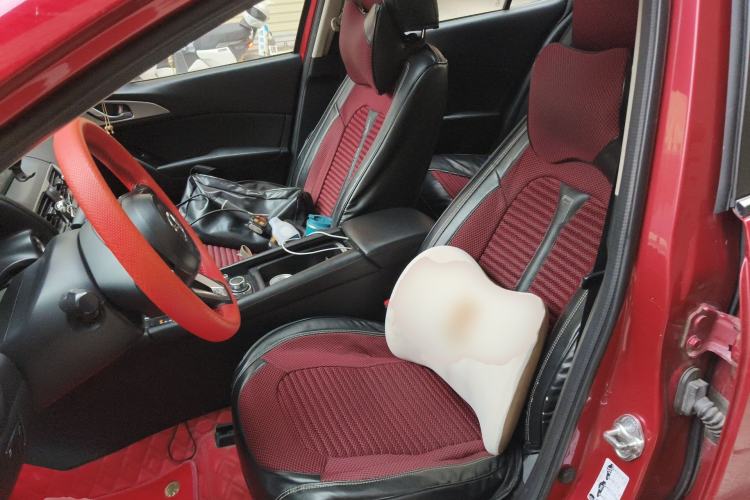 Used Mazda 3 Axela 2017 Sedan 1.5L Automatic Luxury Model Emission Standard China V Left Front Seat