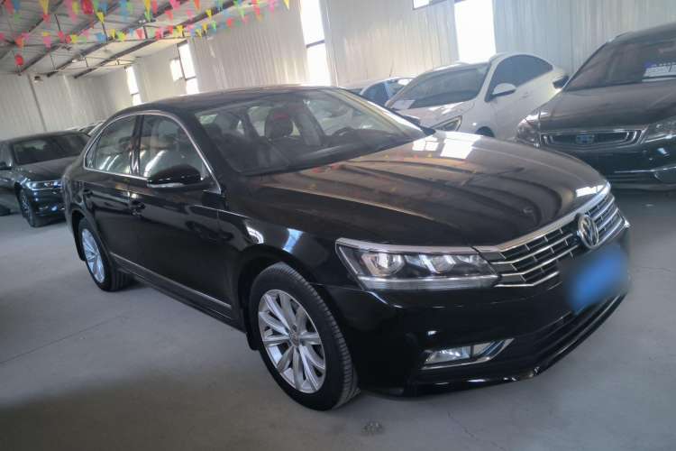 Used Volkswagen Passat 2017 330TSI DSG Luxury Edition
