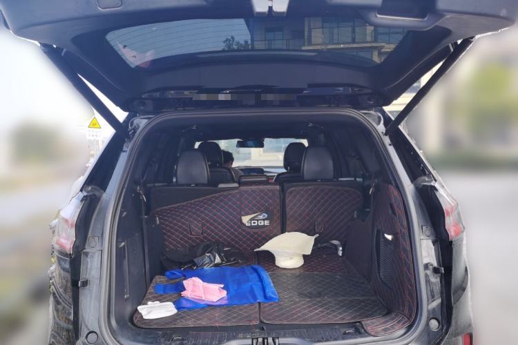 Used Ford Edge 2021 PLUS EcoBoost 245 4x4 ST-Line 7-Seater
