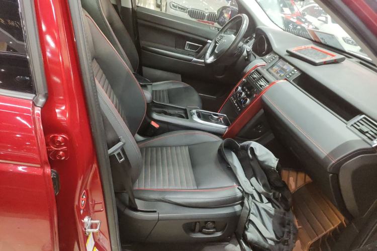 Used Land Rover Discovery Sport 2019 240 PS SE Dynamic Version China VI Standard
