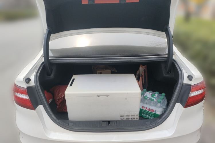 Used Ford Taurus 2017 EcoBoost 245 Luxury Model Trunk