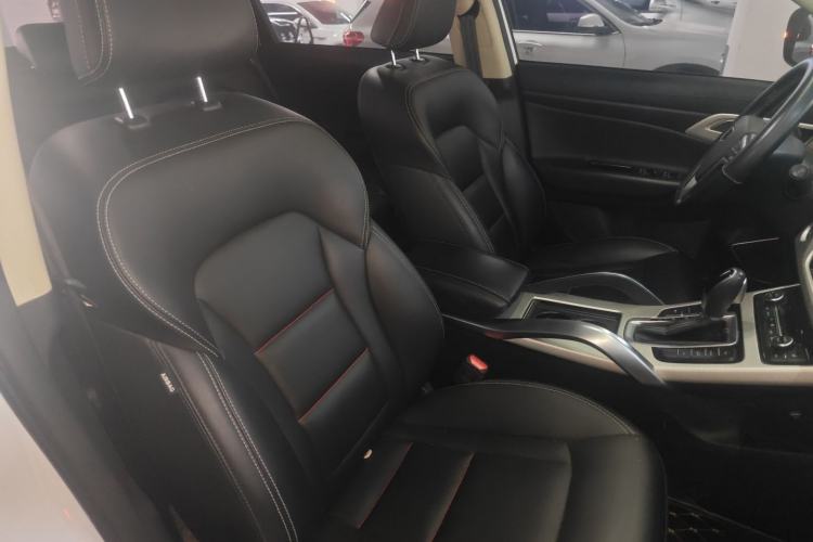 Used Geely Auto Emgrand X7 Sport 2018 1.8TD Automatic Two-Wheel Drive Smart Connect 4G Internet Edition
