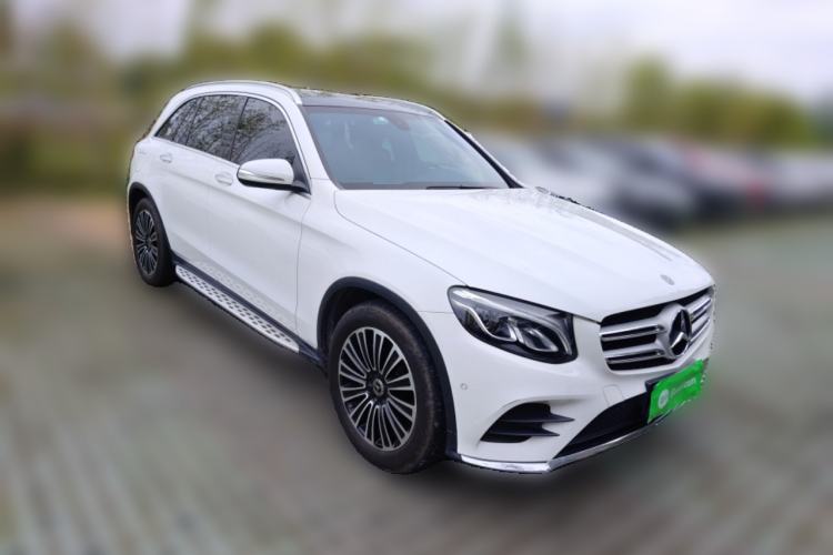 Used Mercedes-Benz GLC 2019 GLC 260 L 4MATIC Dynamic Model Front Right 45 Deg