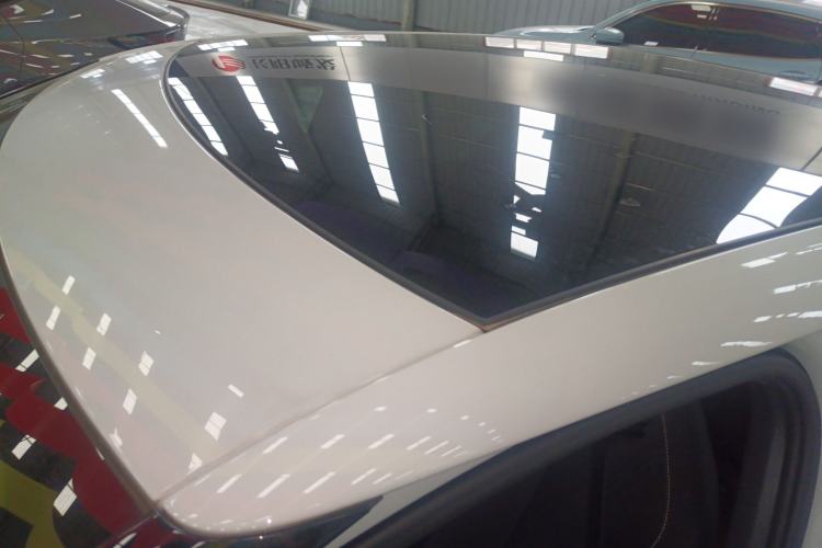 Used Volkswagen ID.UNYX 2024 Pro Long-Range Version
