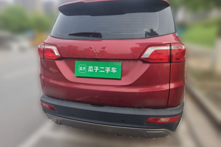 Used Wuling Hongguang S3 2018 1.5T Manual Luxury Model China V Standard Rear