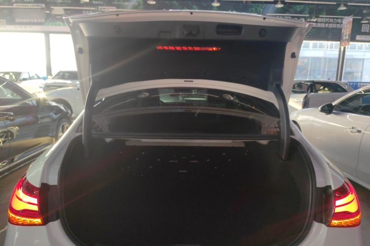 Used Mercedes-Benz A-Class 2024 Updated A 200 L Fashion Version
