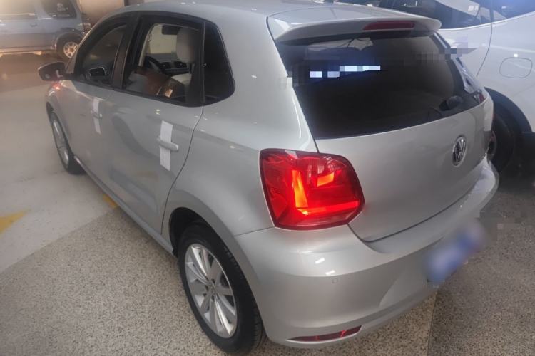 Used Volkswagen Polo 2014 1.6L Automatic Comfort Edition
