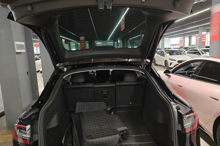 Used Tesla Model Y 2021 Standard Range Rear-Wheel Drive Version