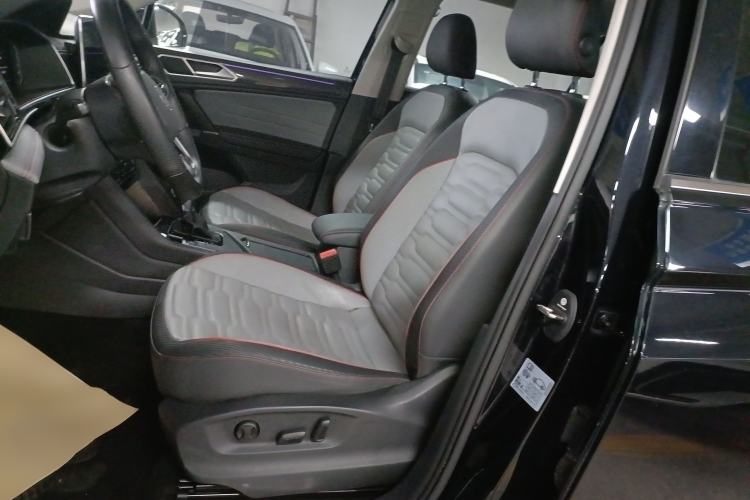 Used Volkswagen Tiguan L 2022 330TSI Automatic Two-Wheel Drive R-Line Enhanced Edition