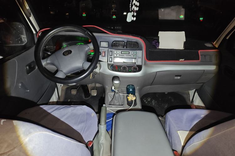 Used Jinbei Hiace 2014 2.0L Fifth-Generation Xiangyun Comfort Type 1 4G20C