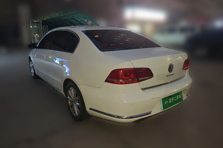 Used Volkswagen Magotan 2015 Facelift 1.8TSI Luxury Model Rear Left 45 Deg