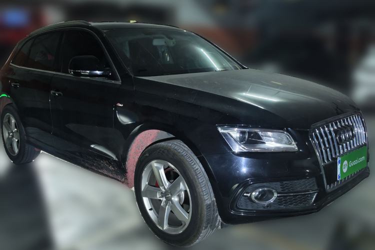 Used Audi Q5 2018 Collector's Edition 40 TFSI Ambition Model