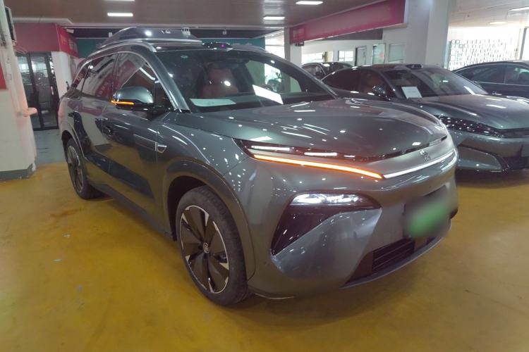 Used BYD Tang L 2025 DM 175KM Drone Player Edition