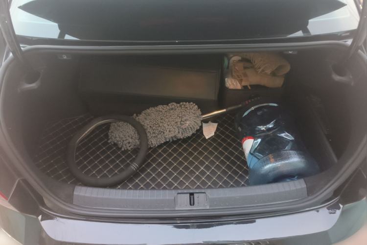 Used Volkswagen Magotan 2021 330TSI DSG 30th Anniversary Edition Trunk