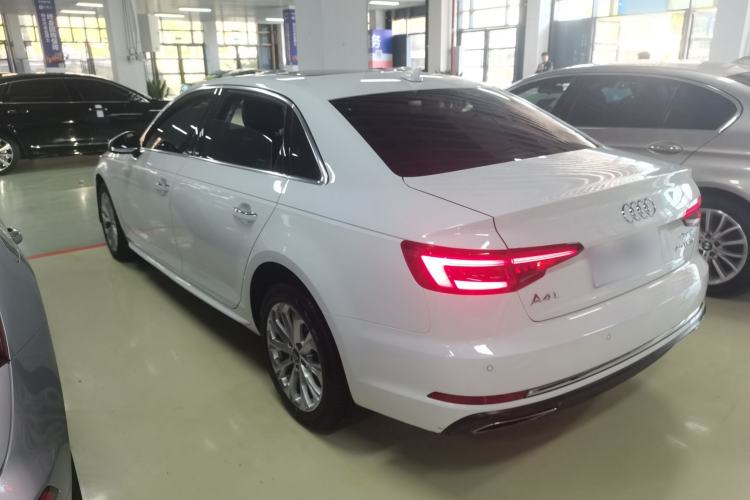 Used Audi A4L 2018 30th Anniversary Edition 40 TFSI Trendy Model