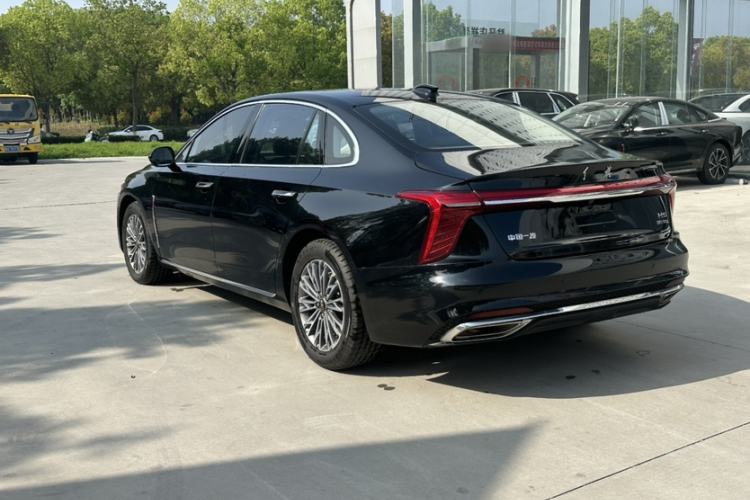 Used Hongqi H5 2024 1.5T DCT Smart Connect Flagship Edition
