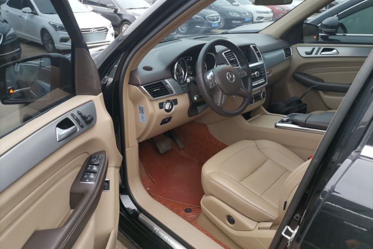 Used Mercedes-Benz M-Class 2015 ML 320 4MATIC