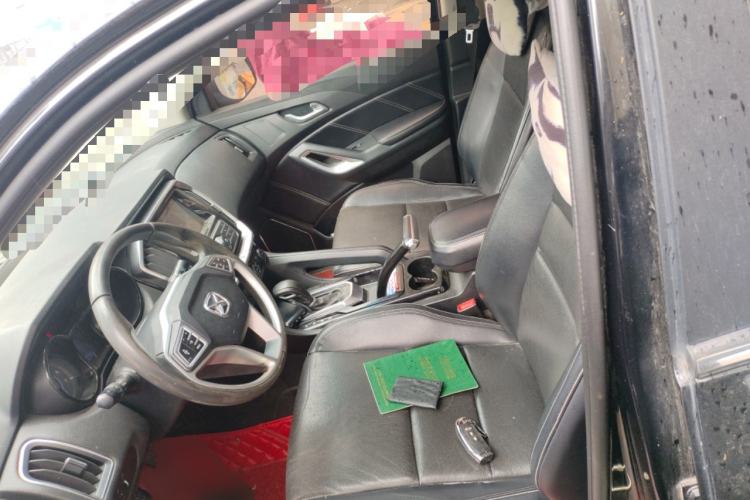 Used JMC Yusheng S350 2016 2.0T Automatic Two-Wheel Drive Gasoline Luxury Edition 5 Seats Driver Seat