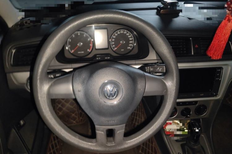 Used Volkswagen Lavida 2013 Revised Classic 1.6L Automatic Fashion Edition
