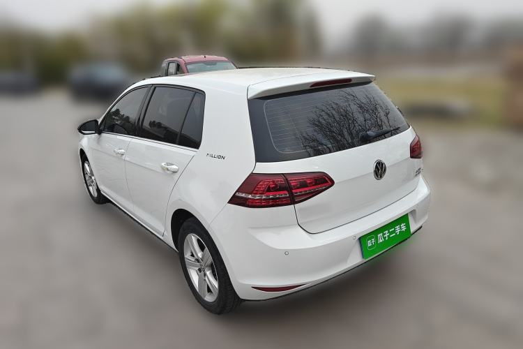 Used Volkswagen Golf 2017 230TSI Automatic Comfort Edition – Celebrating Milestone of One Million Units
