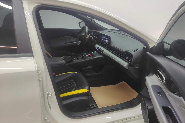 Used GAC Trumpchi EMPOW 2021 270T DCT J15 Version