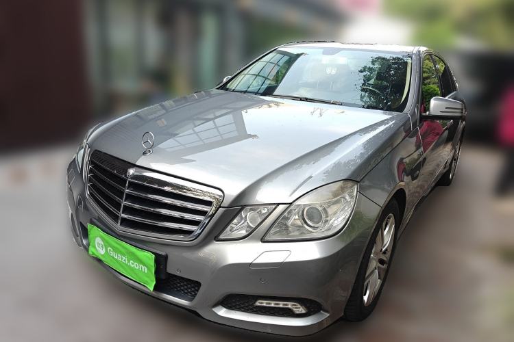 Used Mercedes-Benz E-Class 2010 E 260 CGI Fashion Model