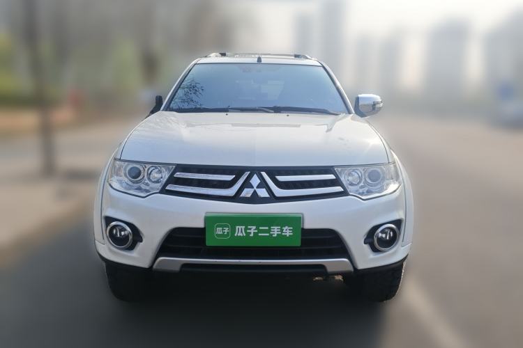 Used Mitsubishi Pajero Sport 2013 3.0L Automatic 4x4 Flagship Edition Front