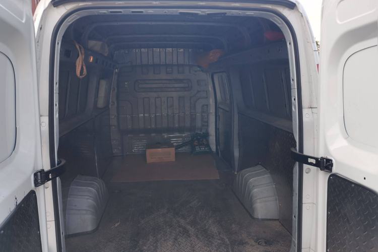 Used SAIC MAXUS Dana V1 2024 V1 Long Wheelbase High Roof (51 kWh)
